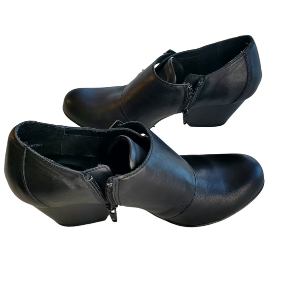 BOC‎ Born Concepts Ankle Booties Comet Womens 7M Leather Black Buckle Block Heel - Picture 10 of 16